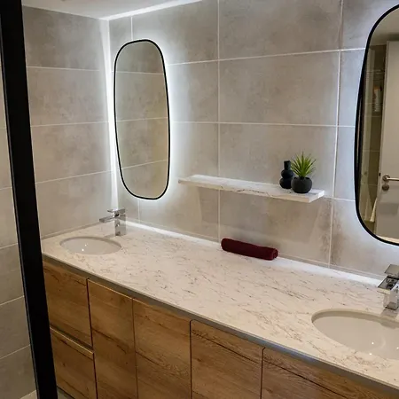 Superbe En Duplex Pour 8 Personnes