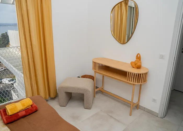 Superbe En Duplex Pour 8 Personnes * Sète